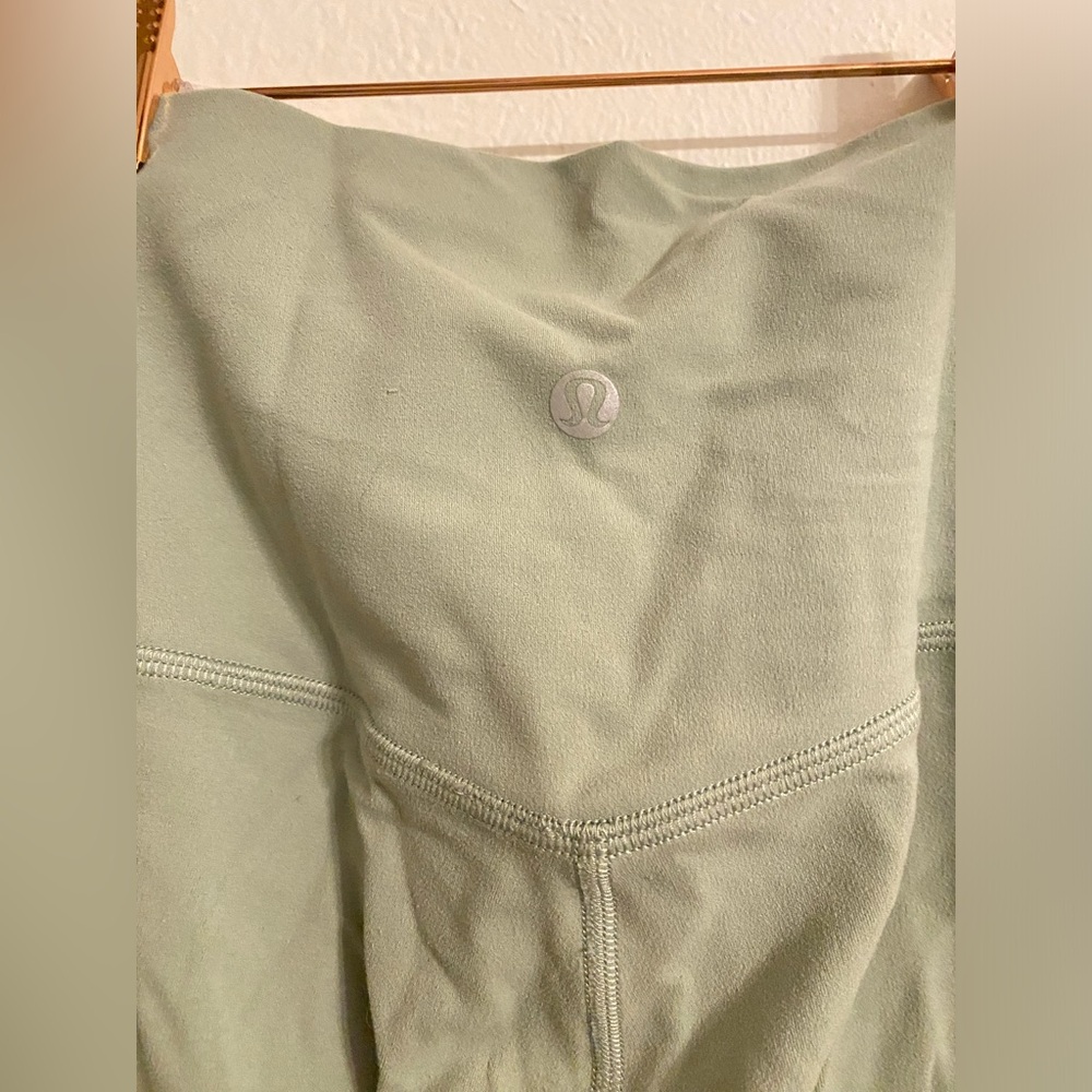 Lululemon Align leggings light mint green 28” inseam size 2 LIKE NEW